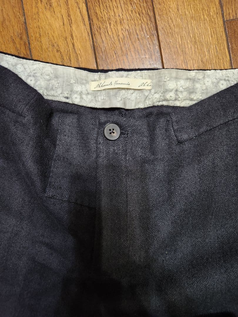 デンマーク製　黒ジャケットとサルエルパンツ セットアップ裏地刺繍　サイズ1と0