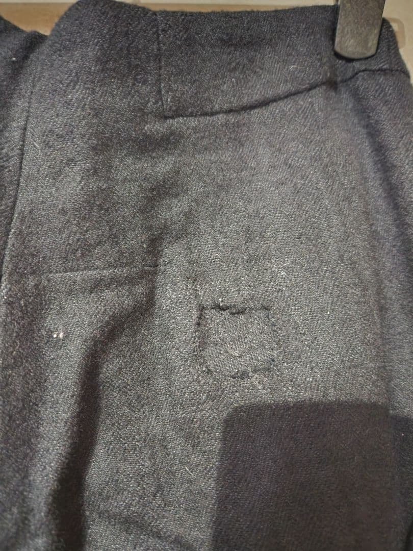 デンマーク製　黒ジャケットとサルエルパンツ セットアップ裏地刺繍　サイズ1と0