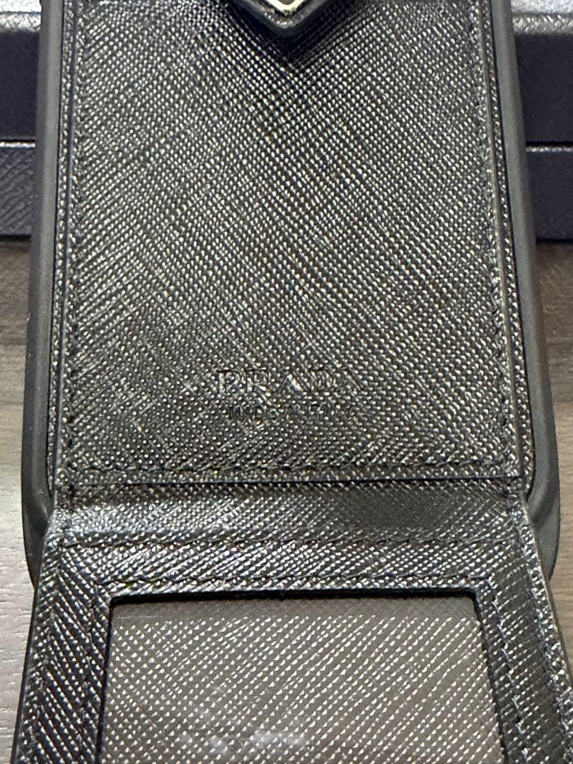 希少❣️PRADA プラダ iPhone15promax レザーケース ブラック