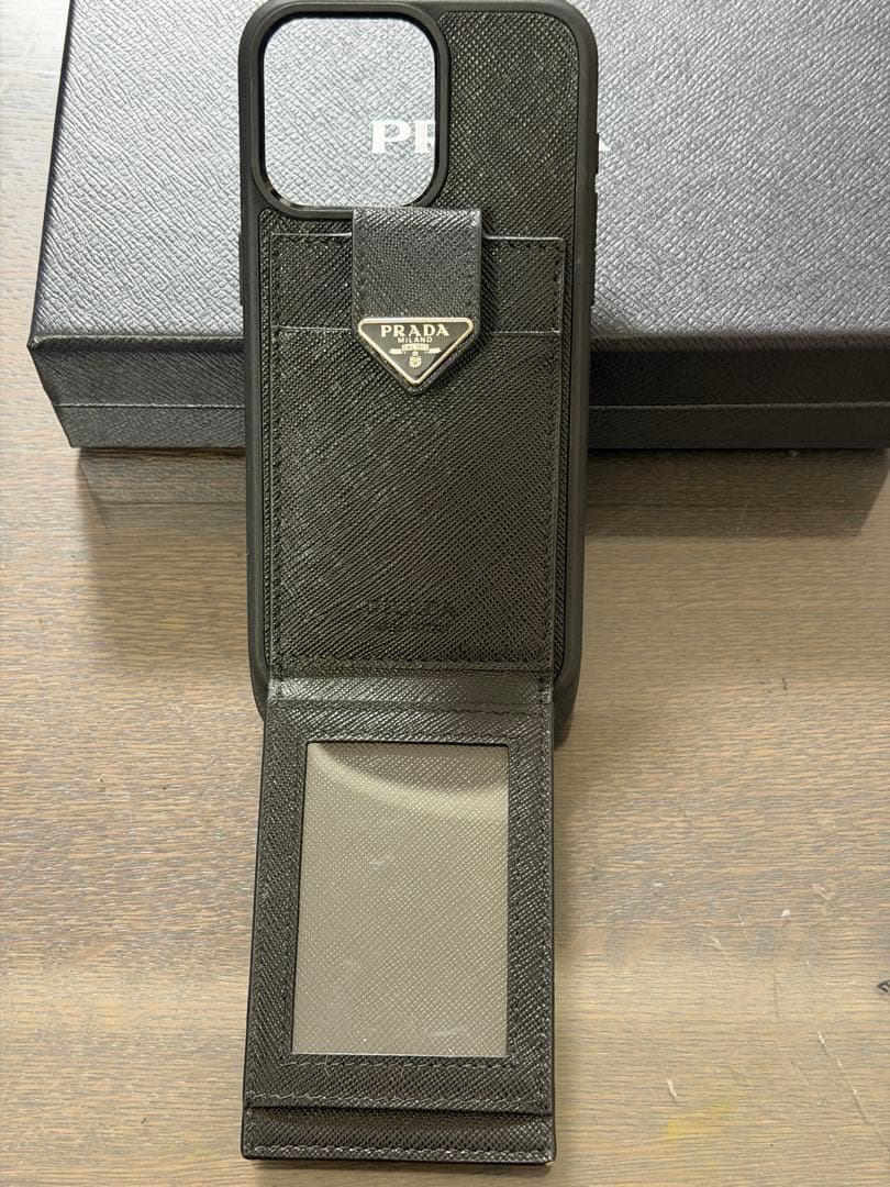 希少❣️PRADA プラダ iPhone15promax レザーケース ブラック