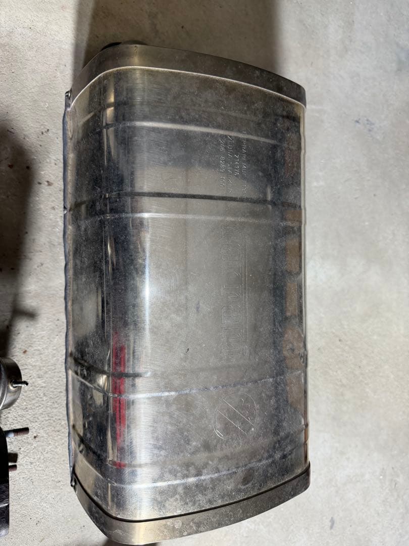 フェラーリ　F430 純正マフラーFerrari F430 一式　フルセット触媒