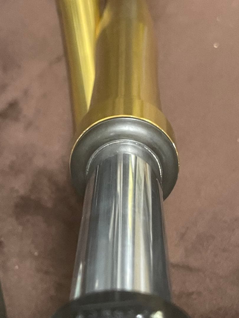 S フロントフォーク