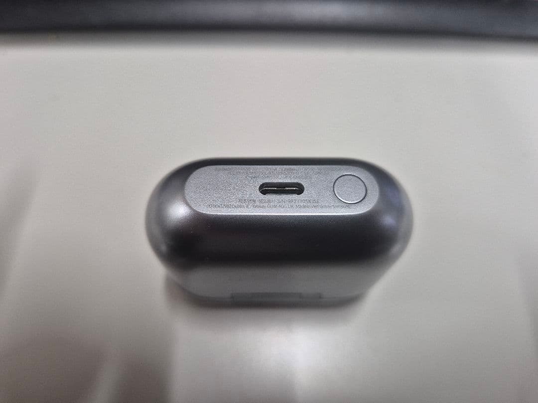 イヤホン Galaxy Buds3