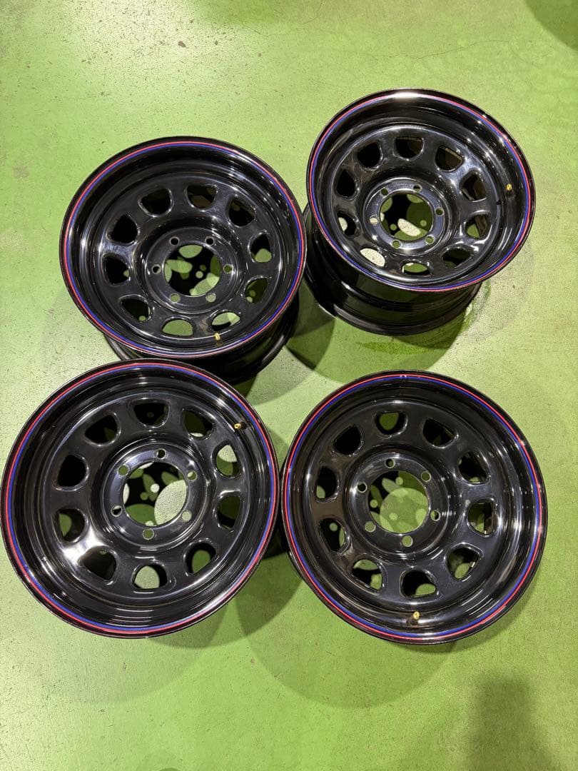 ランクル80 デイトナ ホイール 8J 16インチ 6穴 139.7