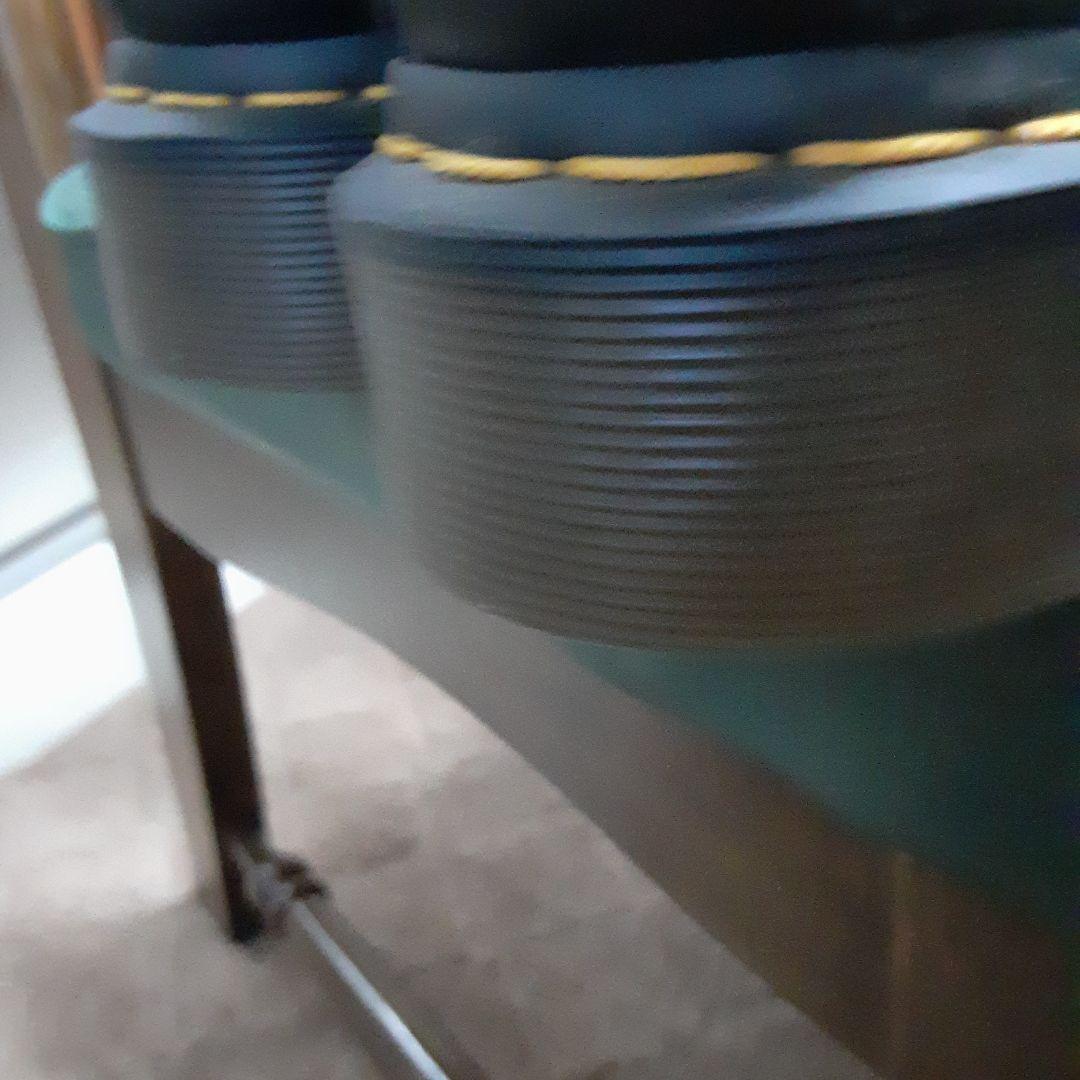 Dr.Martens　女性にも男性にも