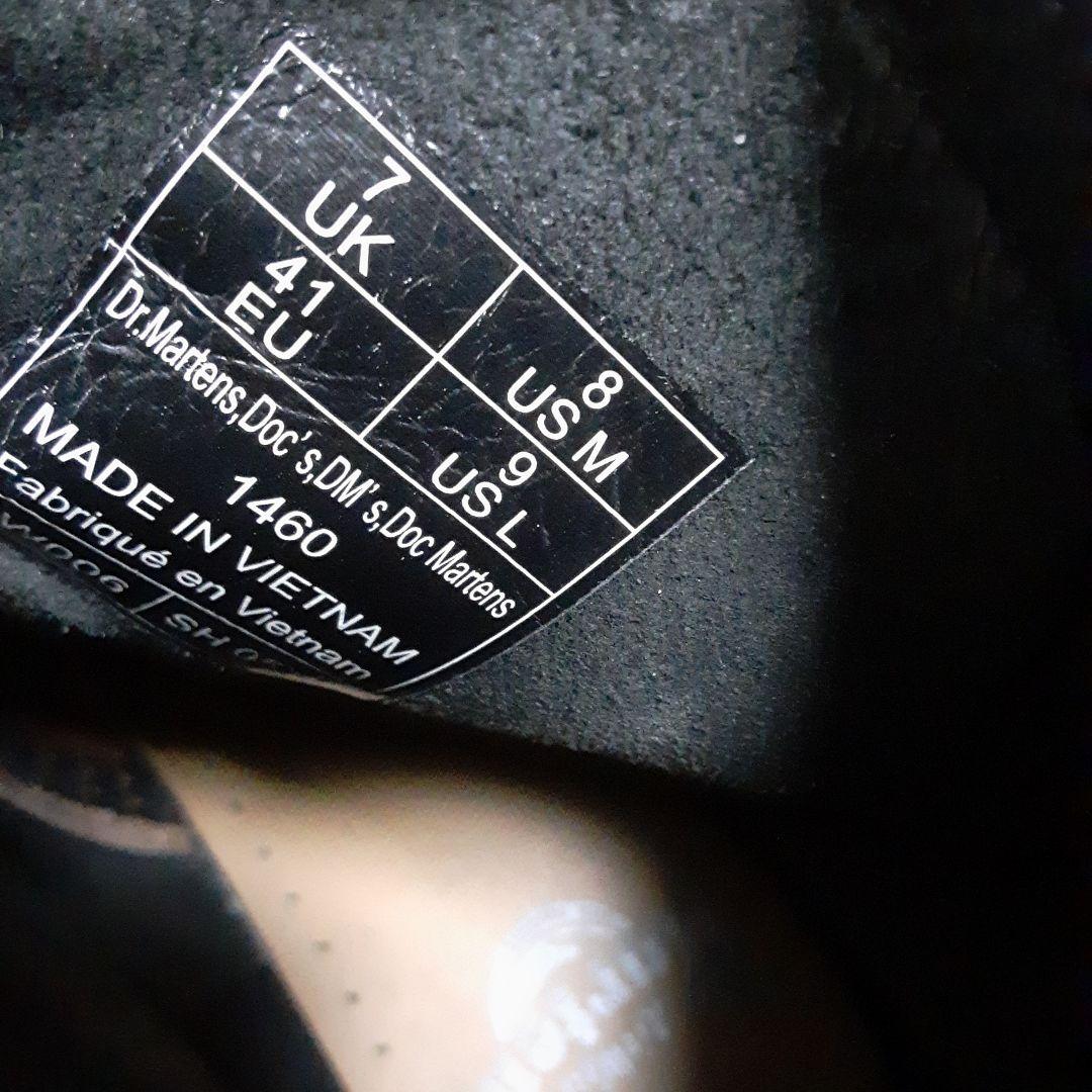 Dr.Martens　女性にも男性にも