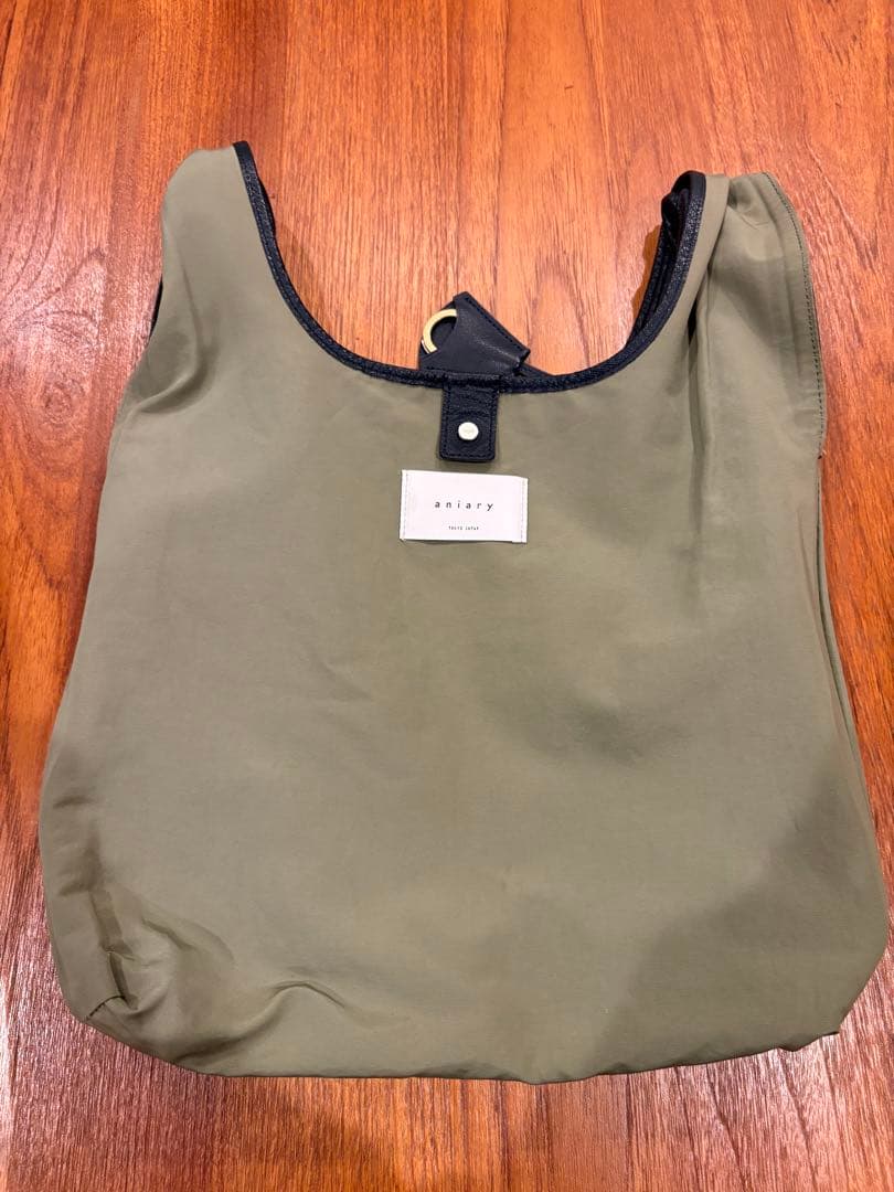 aniary アニアリ　レザー　ハンドバッグ　エコバッグ　ネイビー