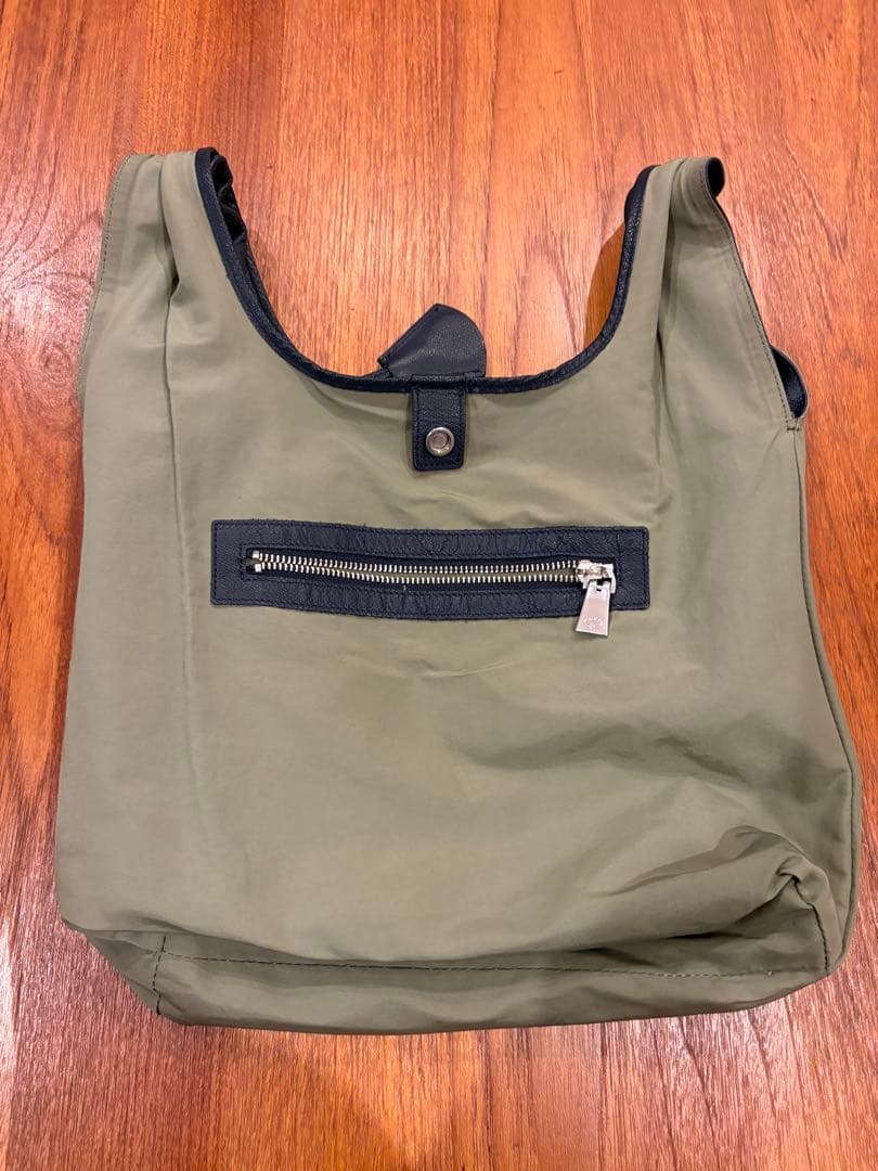 aniary アニアリ　レザー　ハンドバッグ　エコバッグ　ネイビー