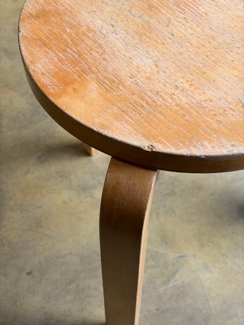 スツール Newwave Books stool60 Alvar Aalto