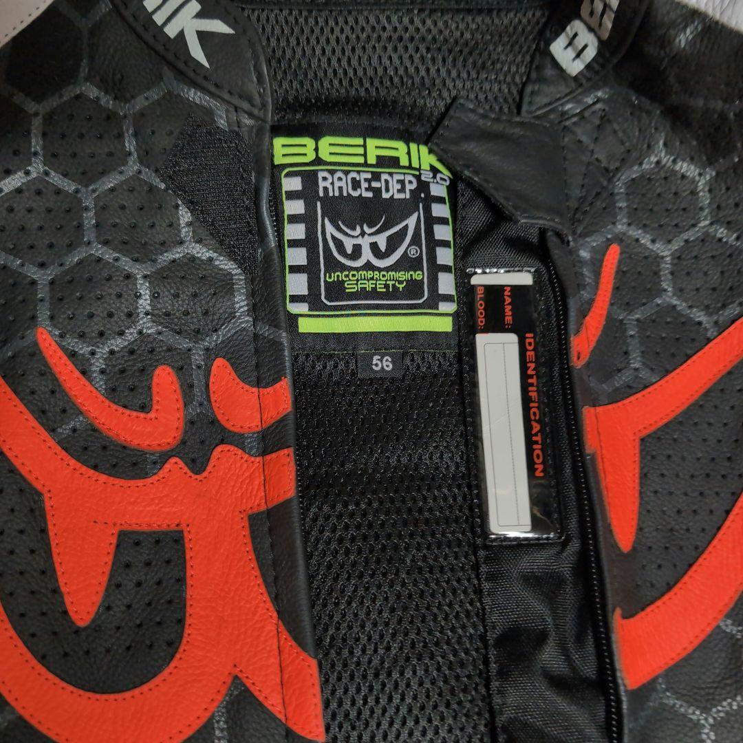 新品　ベリック　パンチング　レザージャケット　56サイズ　黒／白／赤　BERIK