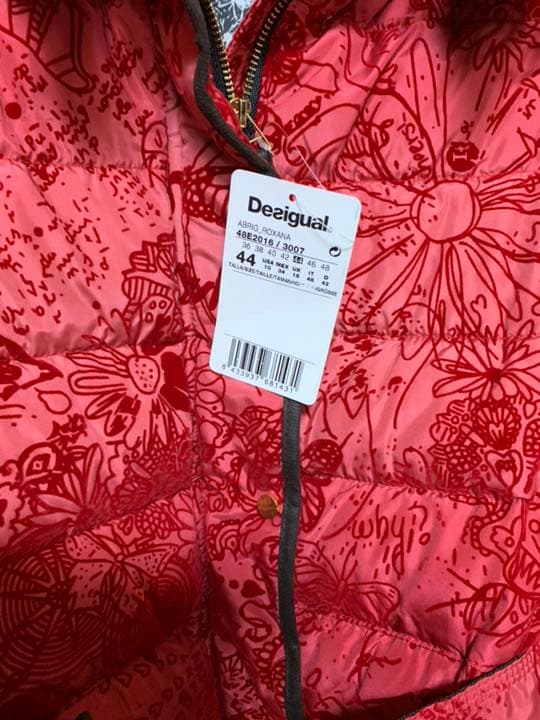 人気セミロングコート新品値下げ