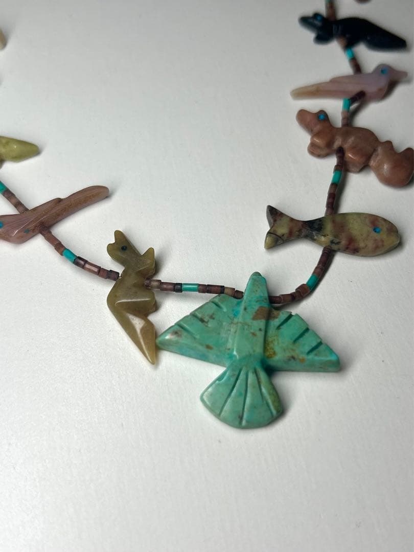 ズニ族　動物モチーフ ネックレス 天然石　インディアンジュエリー　シルバー925