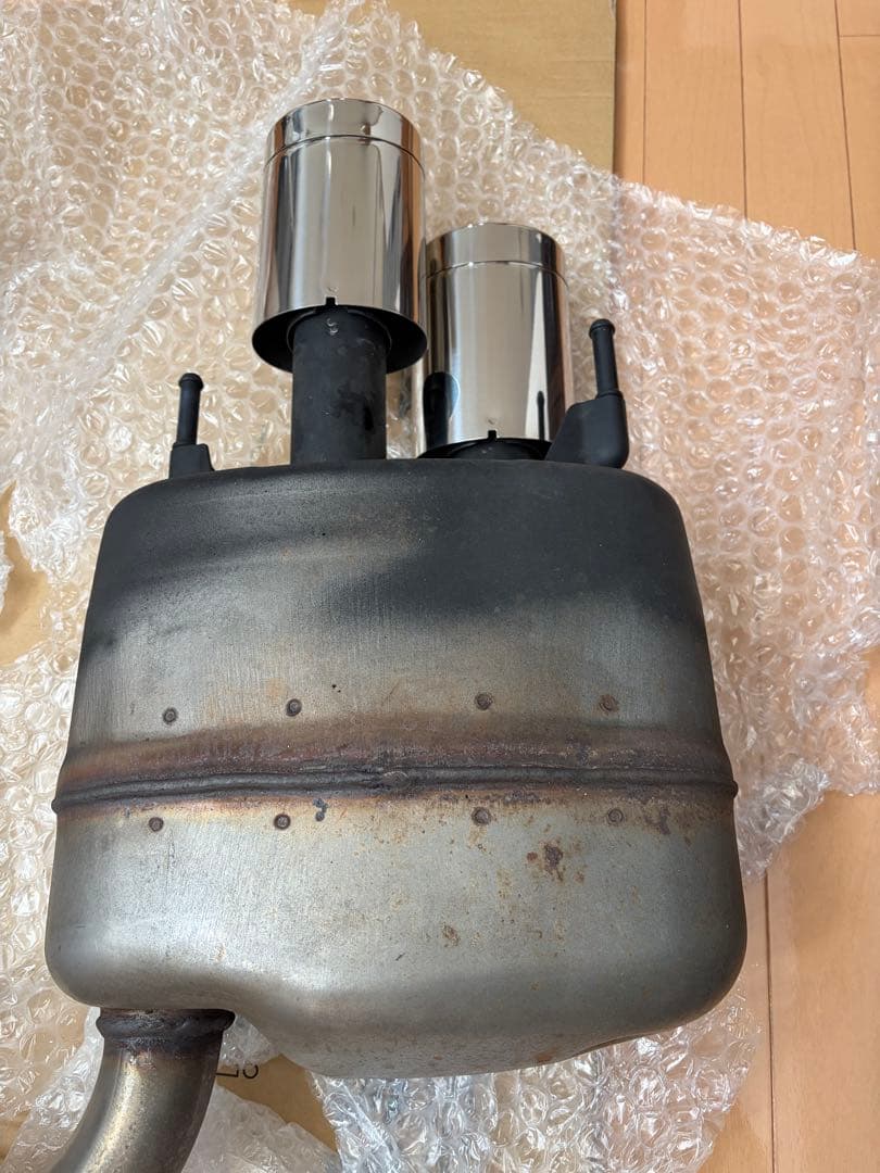 年末値下！送料込み！美品！レクサスIS500純正マフラー