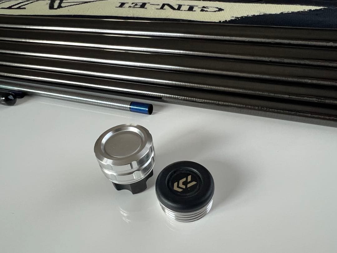 銀影競技 AIR T90 STRIP 9m 鮎竿・替え穂先・ロッドケース