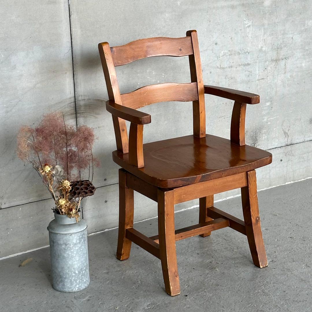 ✦昭和レトロ✦ 木製アームチェア｜無垢材 ヴィンテージ椅子 回転式 カフェ什器