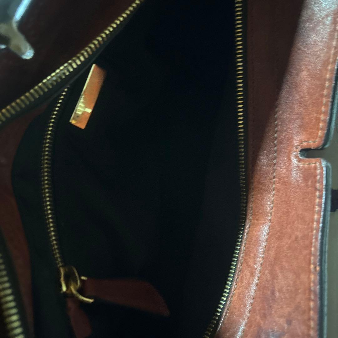 miumiu ナッパバタフライレザー ショルダーバッグ