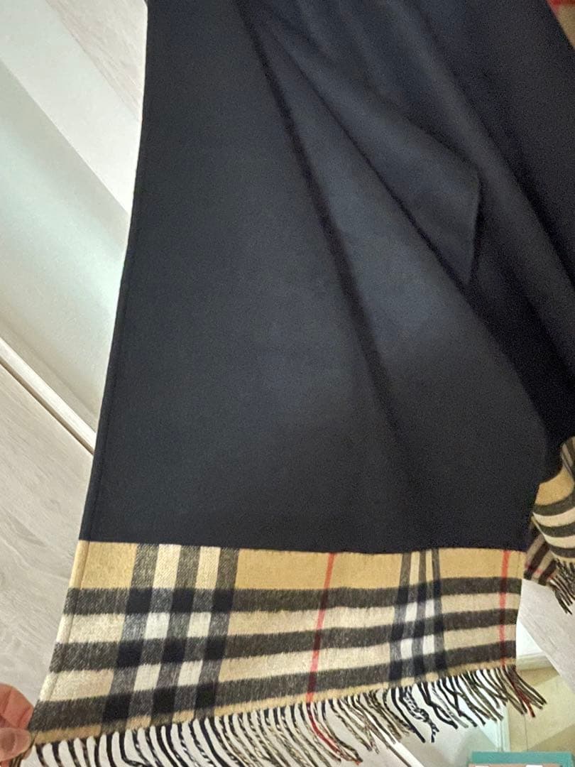 バーバリー　Burberryケープ　リバーシブル　ウールカシミヤ　正規品タグ付き