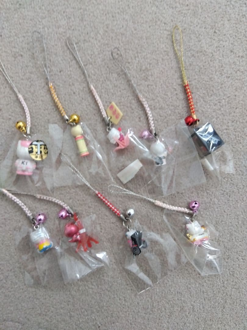 サンリオご当地キティキーホルダー　まとめ売り 94個セット