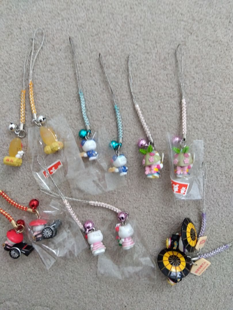 サンリオご当地キティキーホルダー　まとめ売り 94個セット