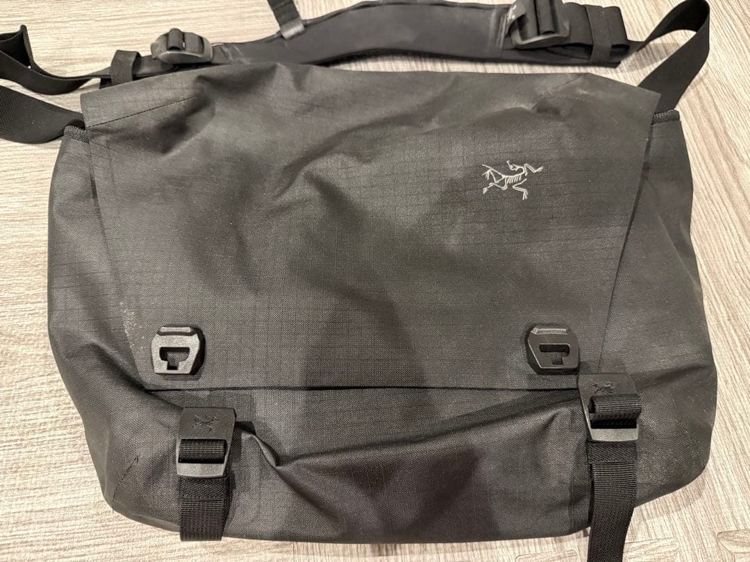 アークテリクス Granville 10 Courier Bag