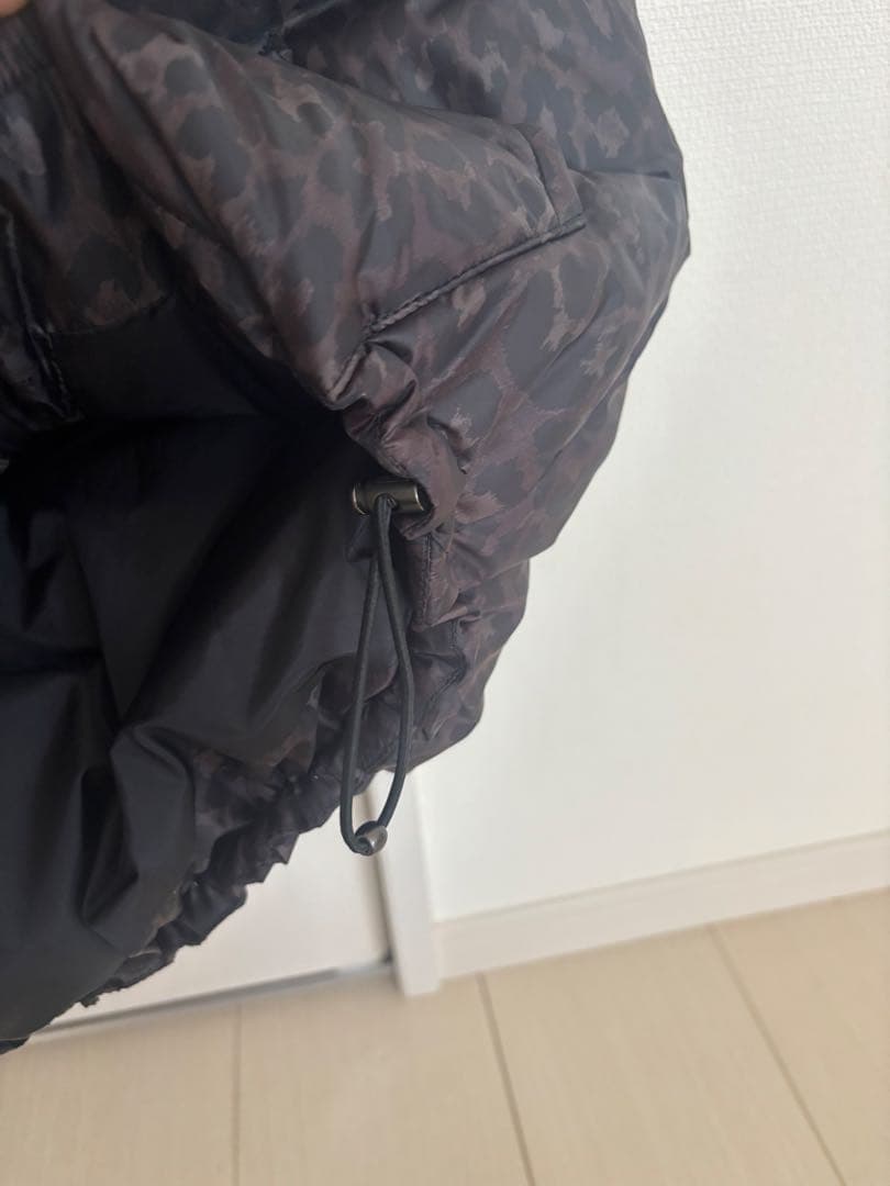 COACH ☆ヒョウ柄☆ファー付きダウンベスト