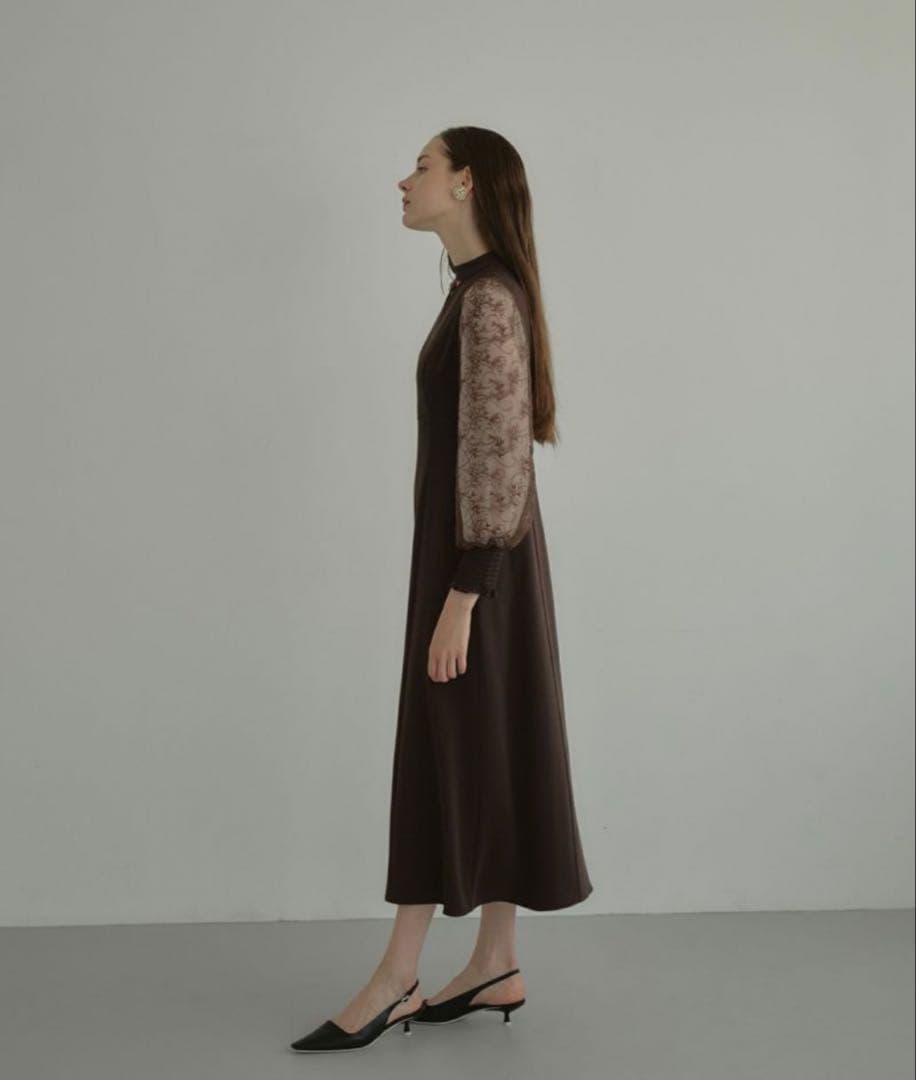 ANDRESD アンドレスド スリーブエンブロイダリー ドレス　ブラウン