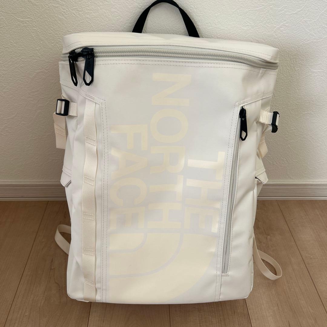 THE NORTH FACE ヒューズボックス30l