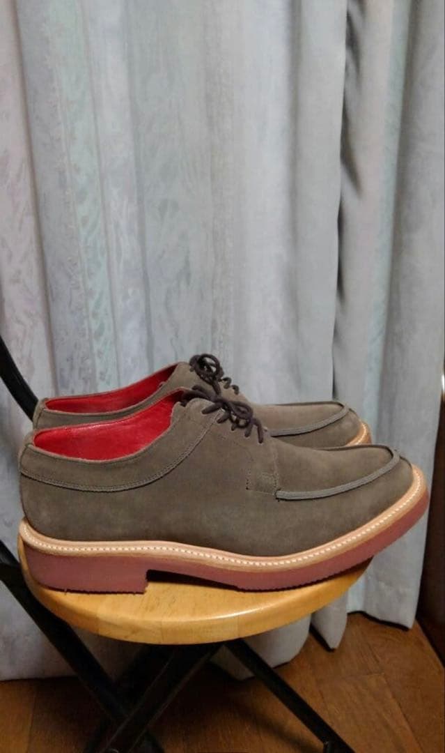 【美品】Tricker's グレー スエード レースアップシューズ