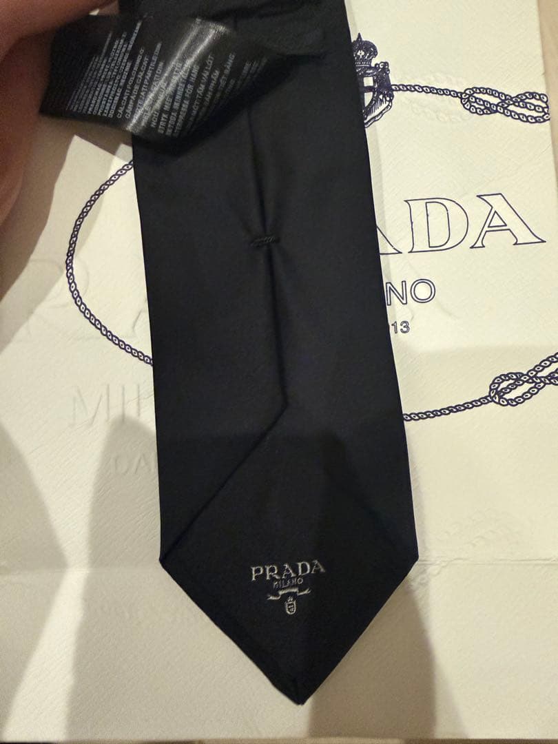 極美品 PRADA 三角ロゴ ギャバジン プレート ネクタイ 正規品 希少