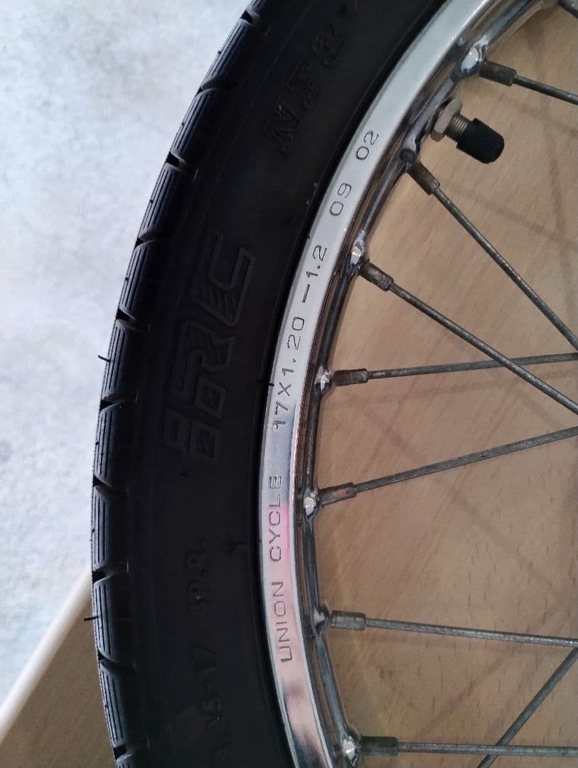 aa01型スーパーカブフロントホイール