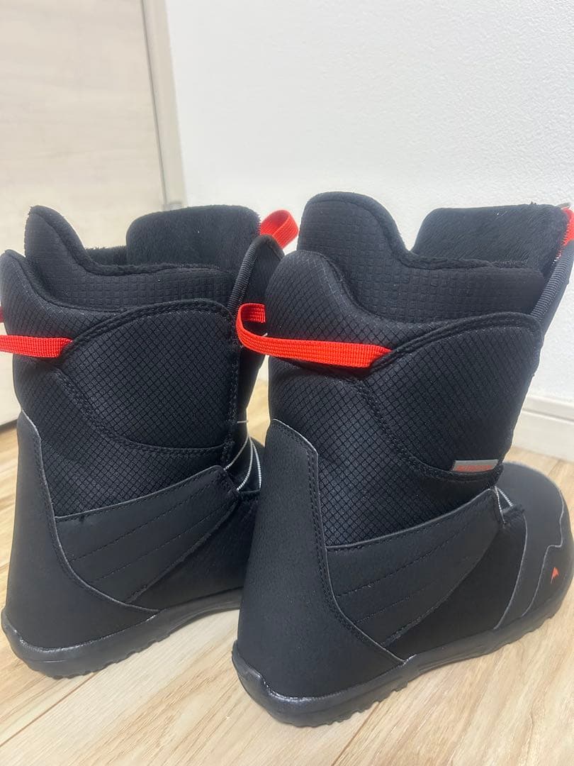 スノーボードブーツ ボアシステム キッズ