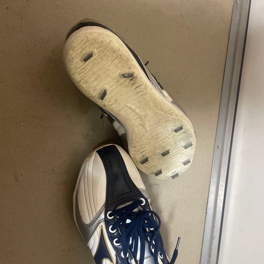 Mizuno オーダースパイク　ホワイト/ネイビー