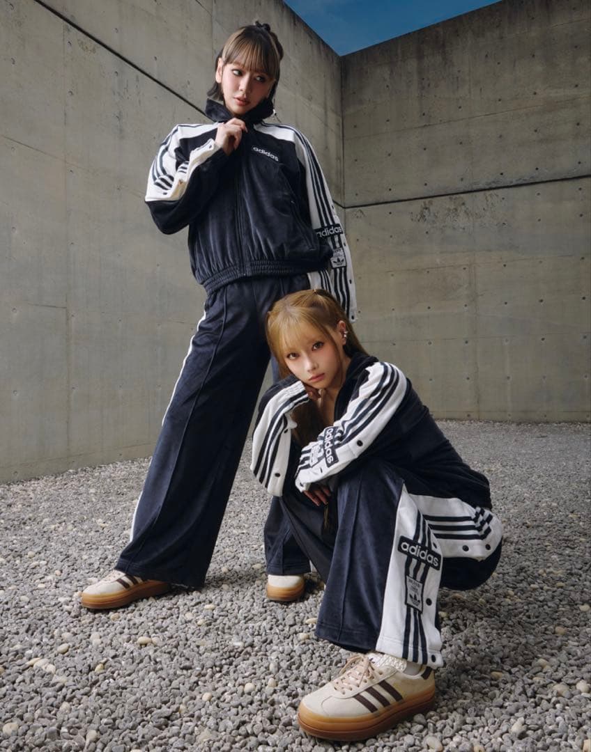 adidas アディブレイク ベロア W ADIBREAK VELOUR TT