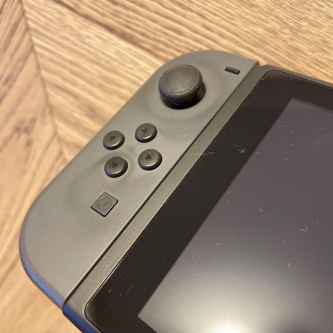 ニンテンドーswitch本体 & 収納ボックス