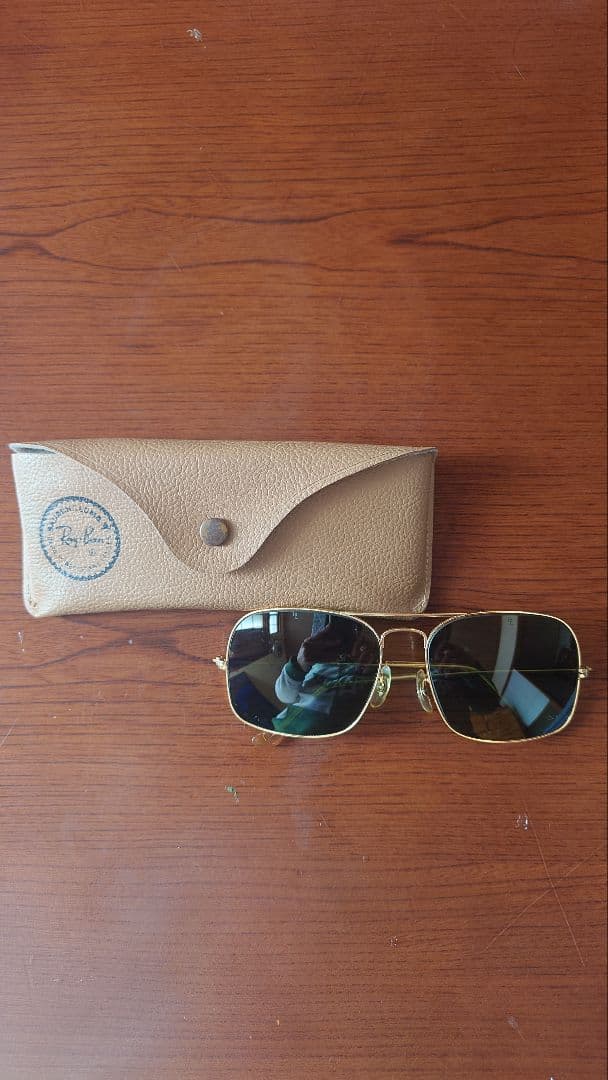 Ray-Ban ゴールド サングラス