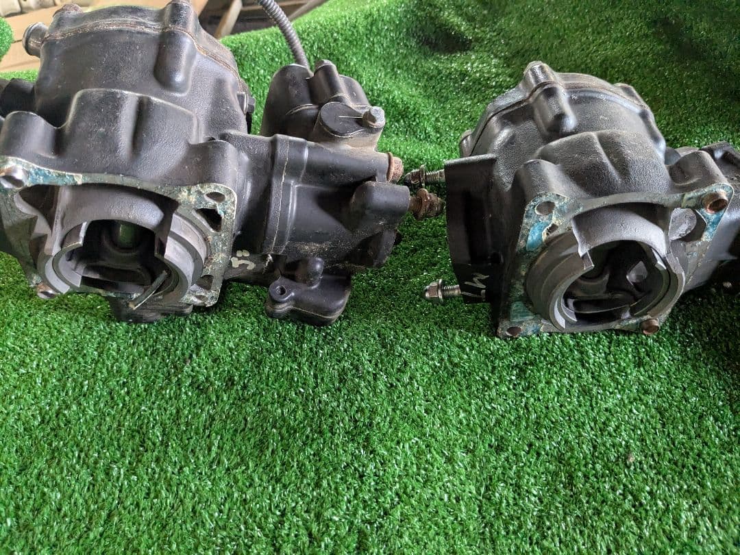 し*ん様 NS250R 用　シリンダー、シリンダーヘッド等　　管理C5