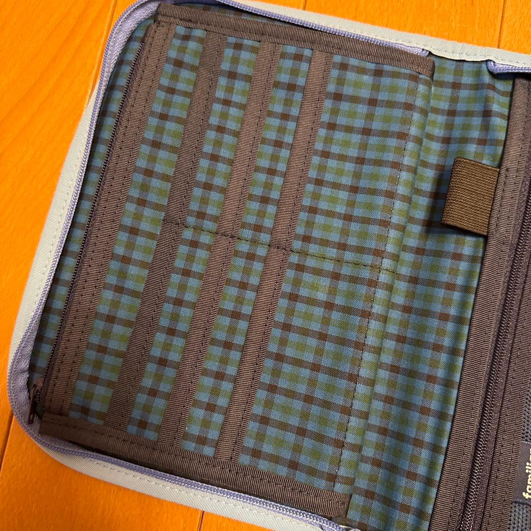 母子手帳ケース 刺繍デザイン 青色