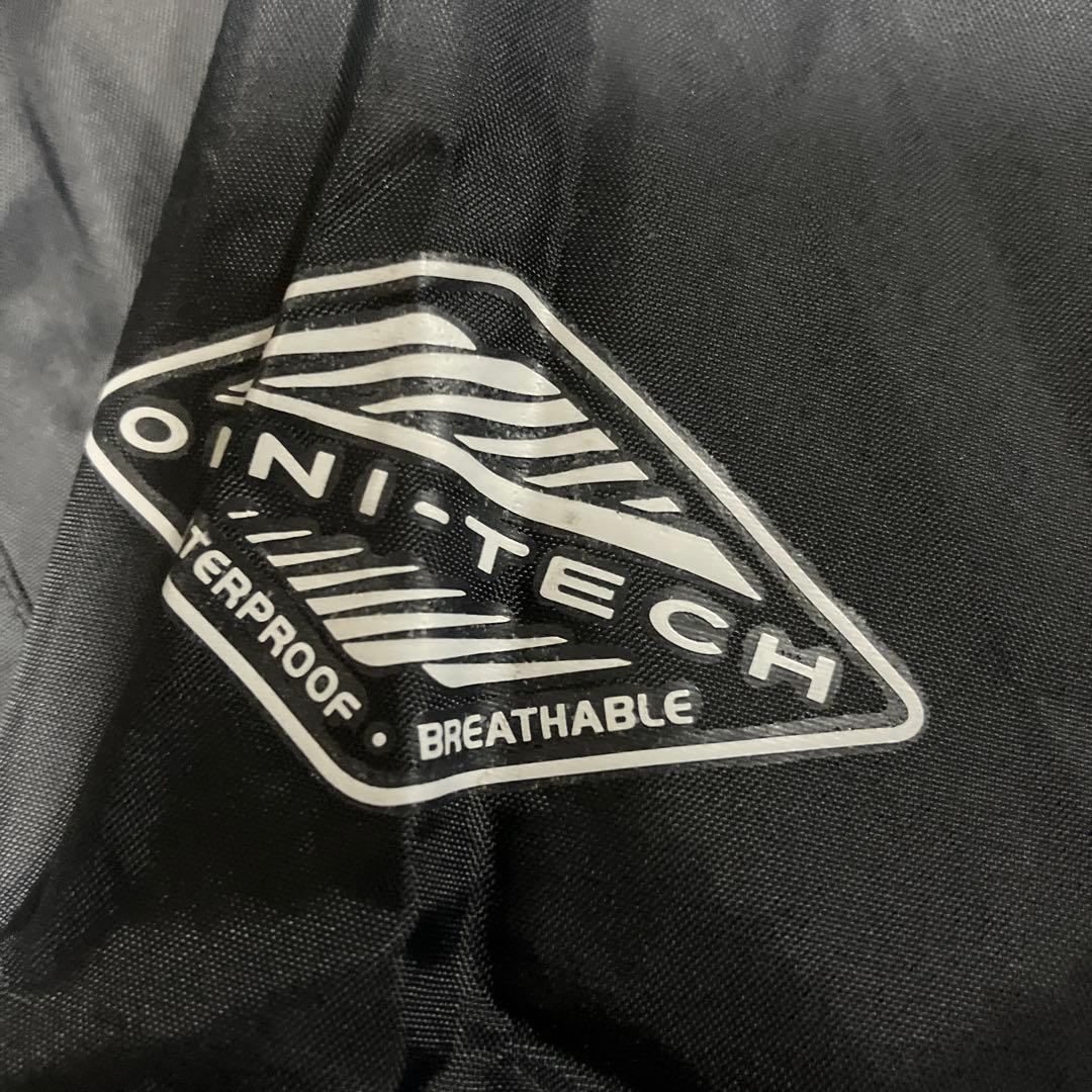 コロンビア　マンチェスターユナイテッド　L ウィンドブレーカー