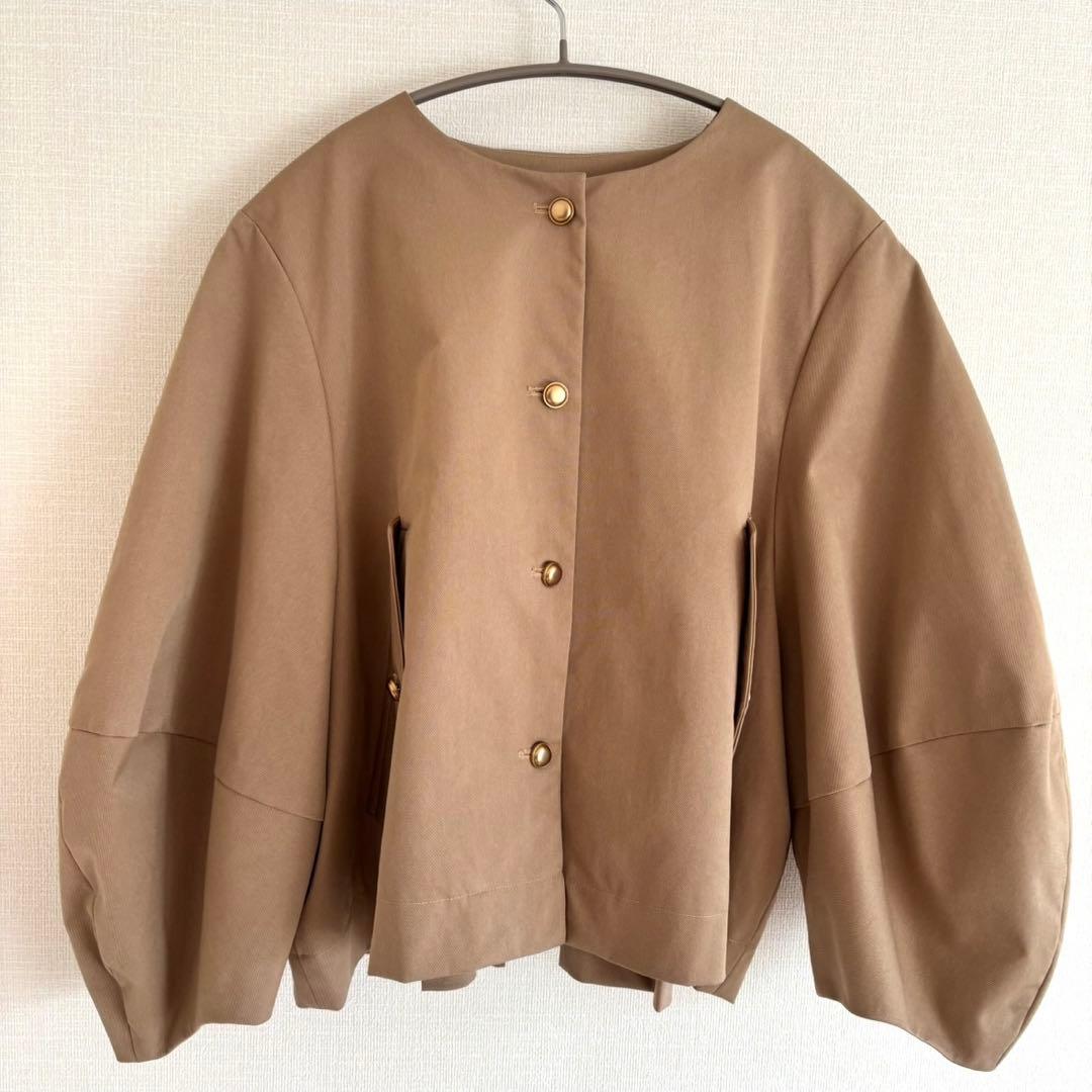 水曜日まで出品♪TREFLE＋1トレフル　プリーツチノジャケット