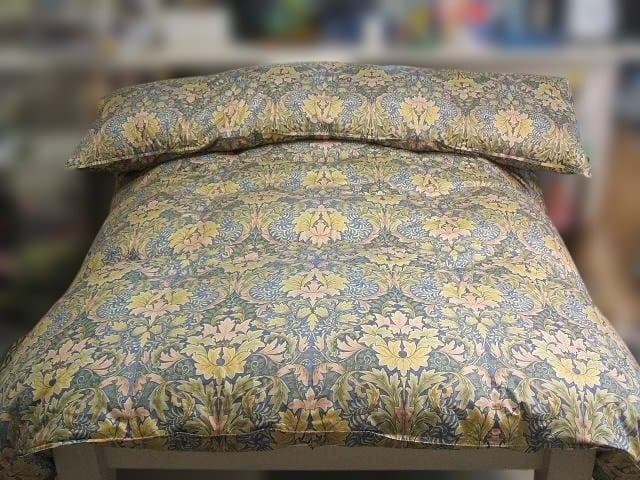 新品＊五つ星ゴールド＊グース（ガチョウ）＊ハンガリーグース９３％＊羽毛布団ＳＢ