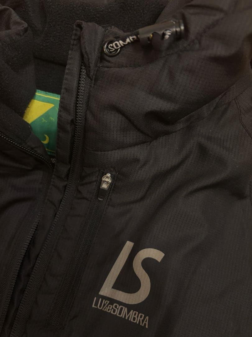 とみー　ルースイソンブラ