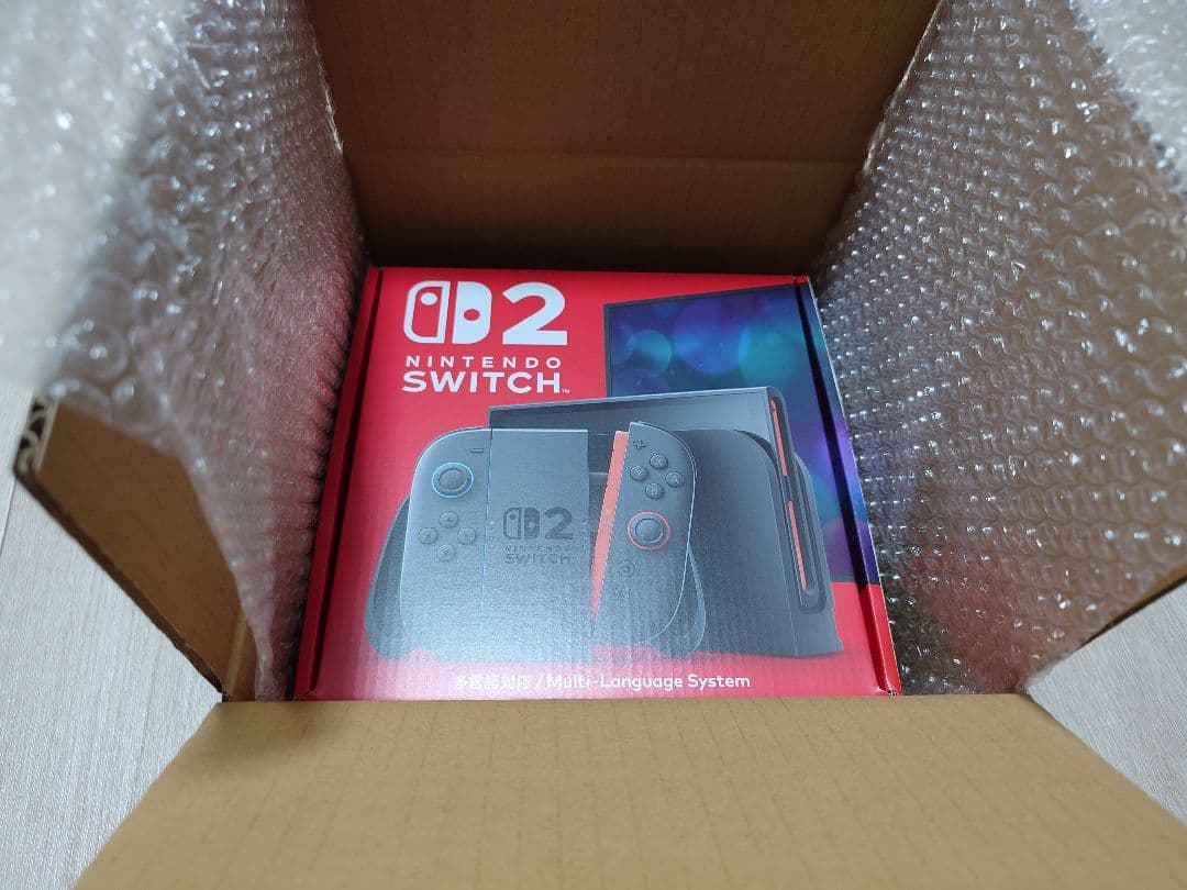 Nintendo Switch　2 多言語対応 新品未開封