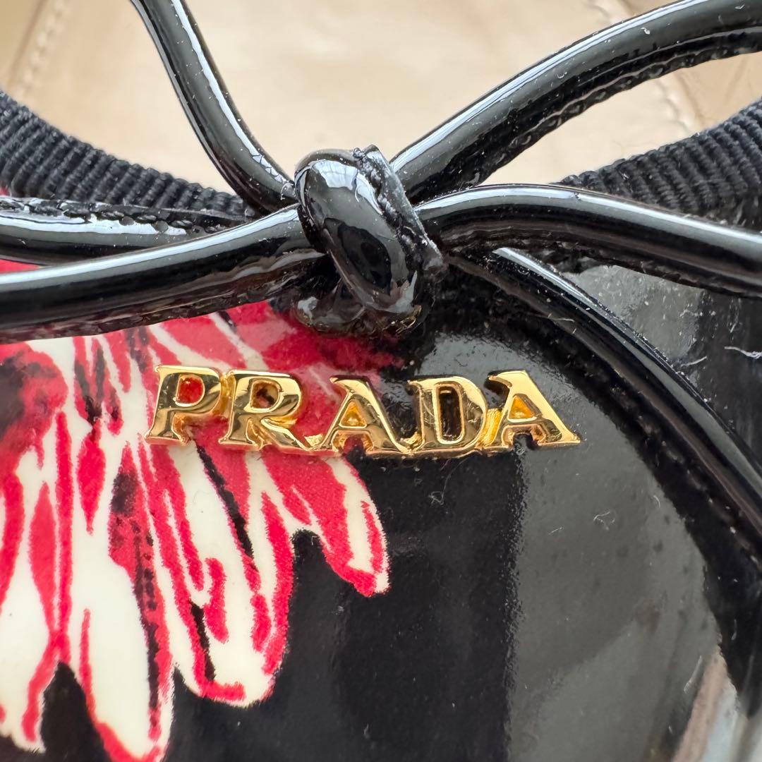 【プラダ】パンプス　エナメル　リボン　ゴールド金具 34　黒　赤　花柄　箱付