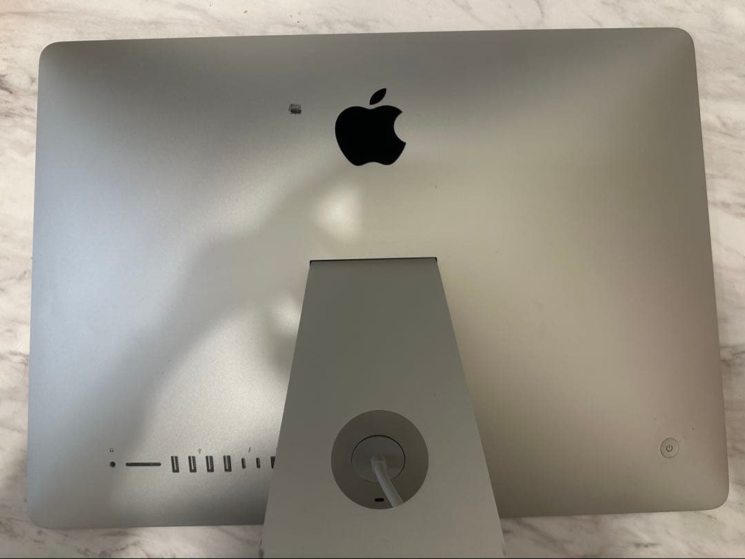 Apple iMac 21.5インチ 13.7.8 Core i5 1TB