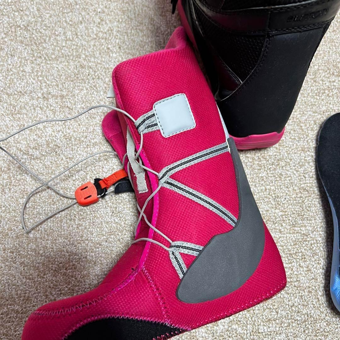 人気モデル Burton スノーボードブーツ　MINT アジアンフィット23.5