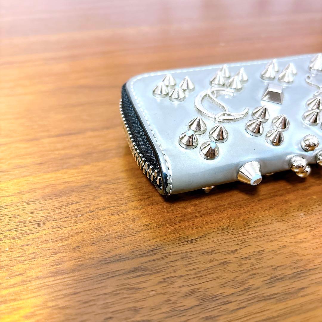 美品✨ルブタン キーケース パネトーネ シルバー グレー ケース