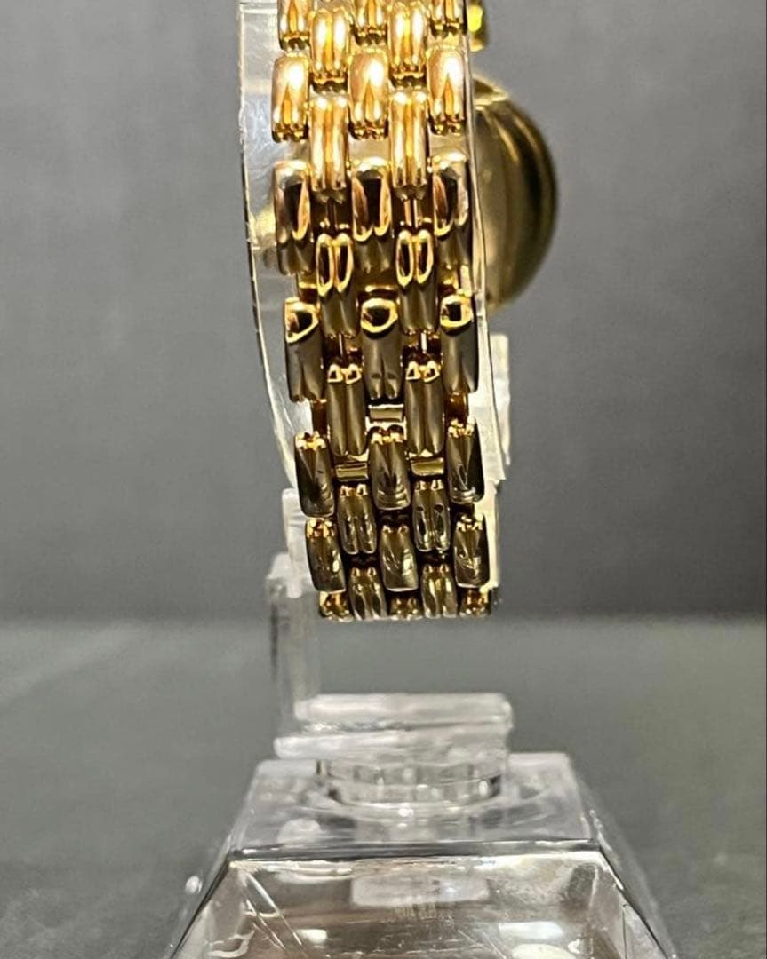 ★超美品！クリスチャンディオール バギラ石付レディース腕時計　動作良好