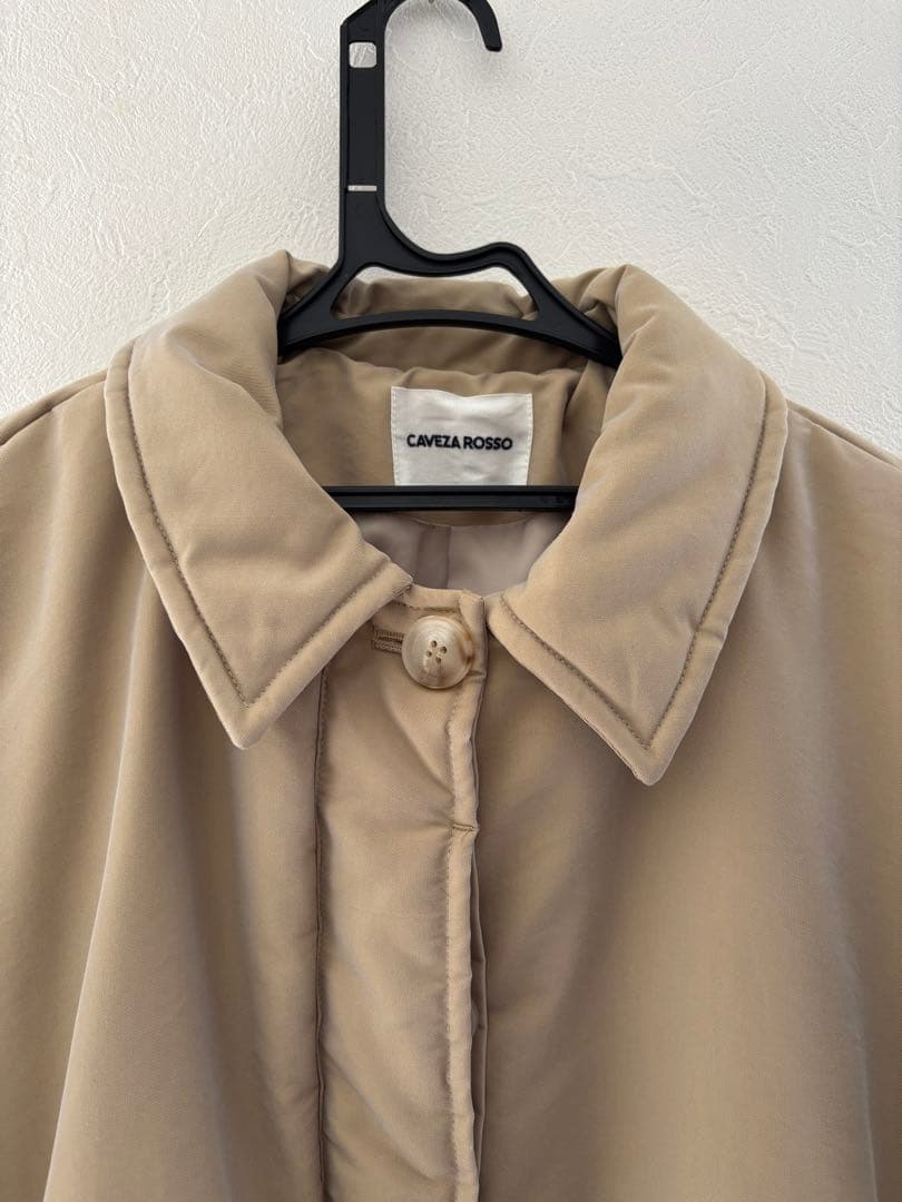 CAVEZA ROSSO ベージュ ダウンジャケット