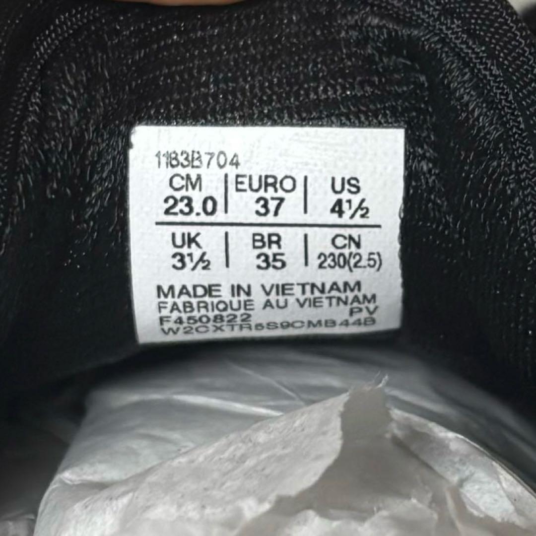 Onitsuka Tiger DELECITYスニーカー 23.0 cmブラック