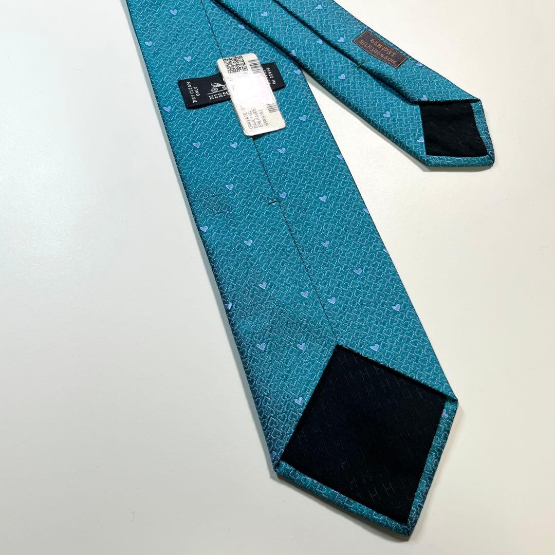 希少色✨未使用✨HERMES エルメス　ネクタイ　《ダーリン》 ハート柄